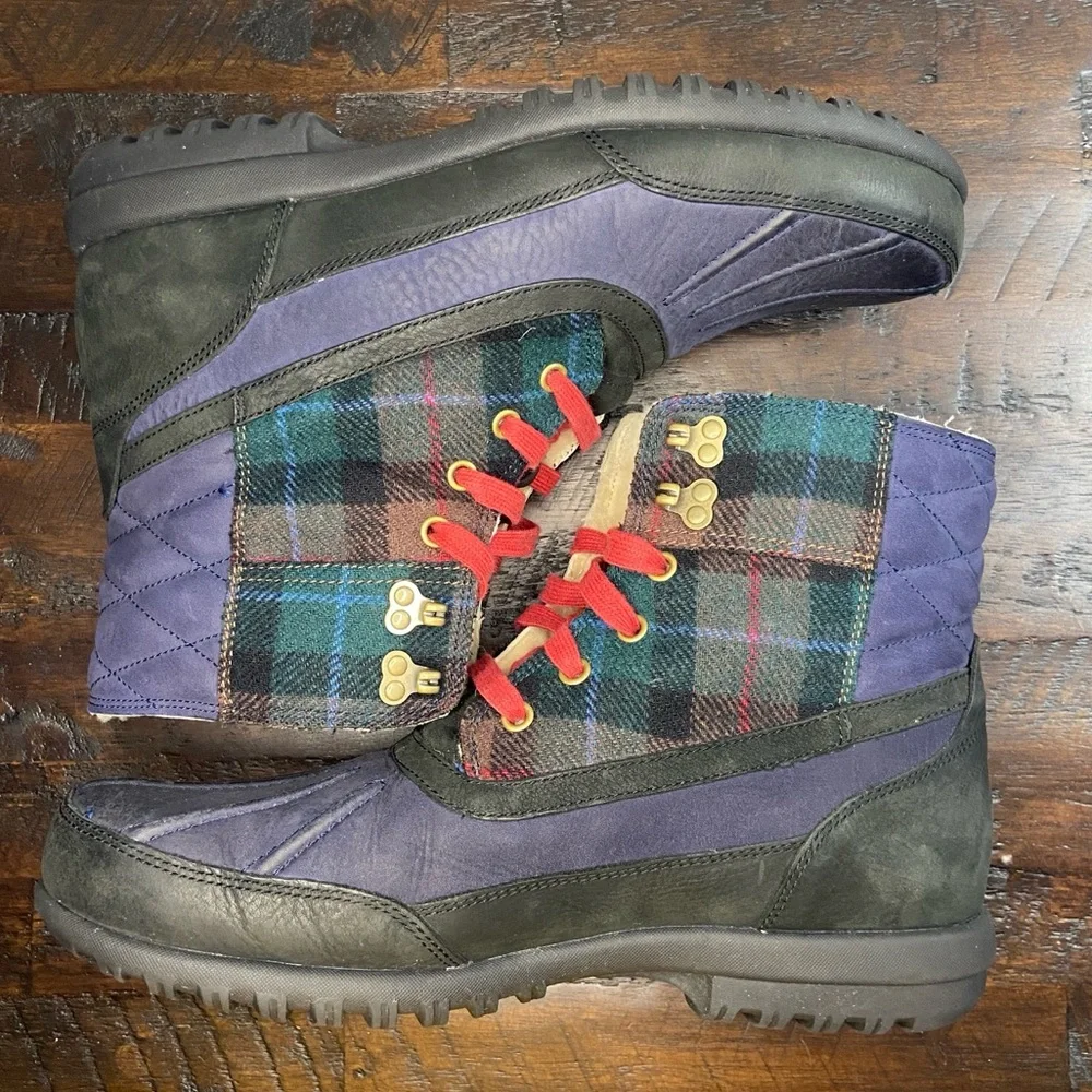 Cole Haan Men's Air Rhone Quilted Navy Plaid Waterproof Boot 9.5